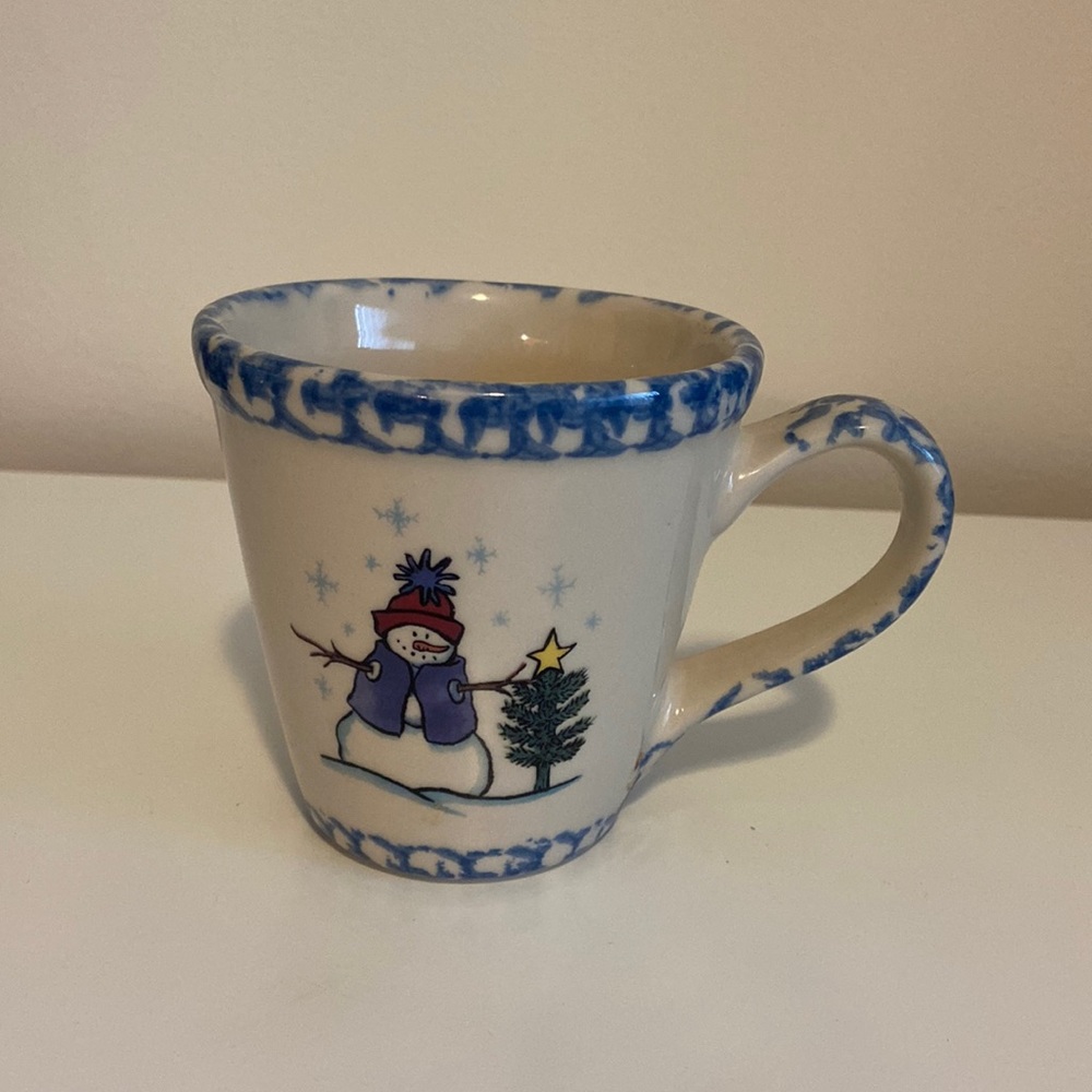 Henn Christmas / Holiday Snowman Mug